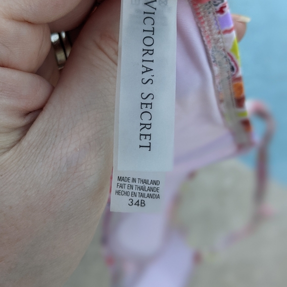 Victoria's Secret paisley push-up bikini top - Picture 7 of 8